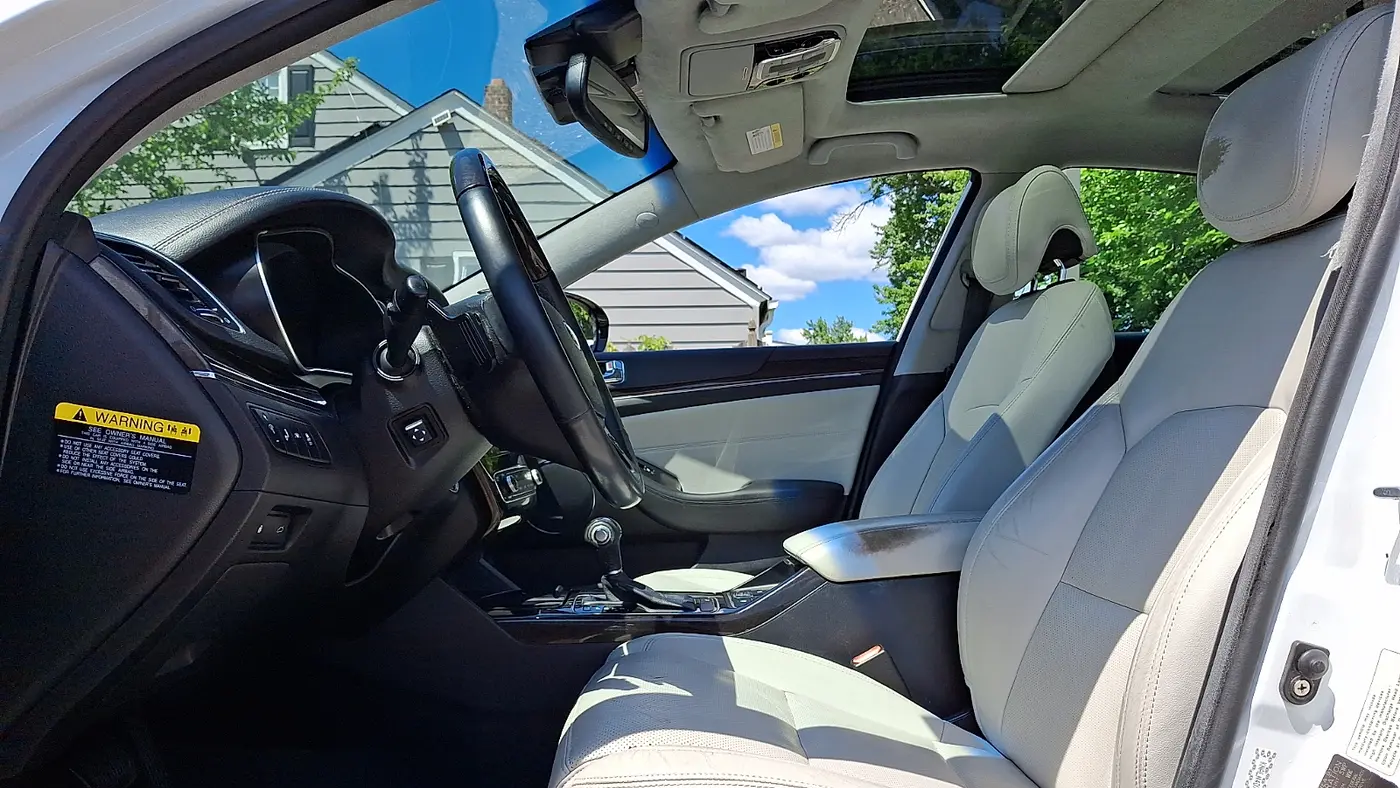 2016 Kia Cadenza Limited
