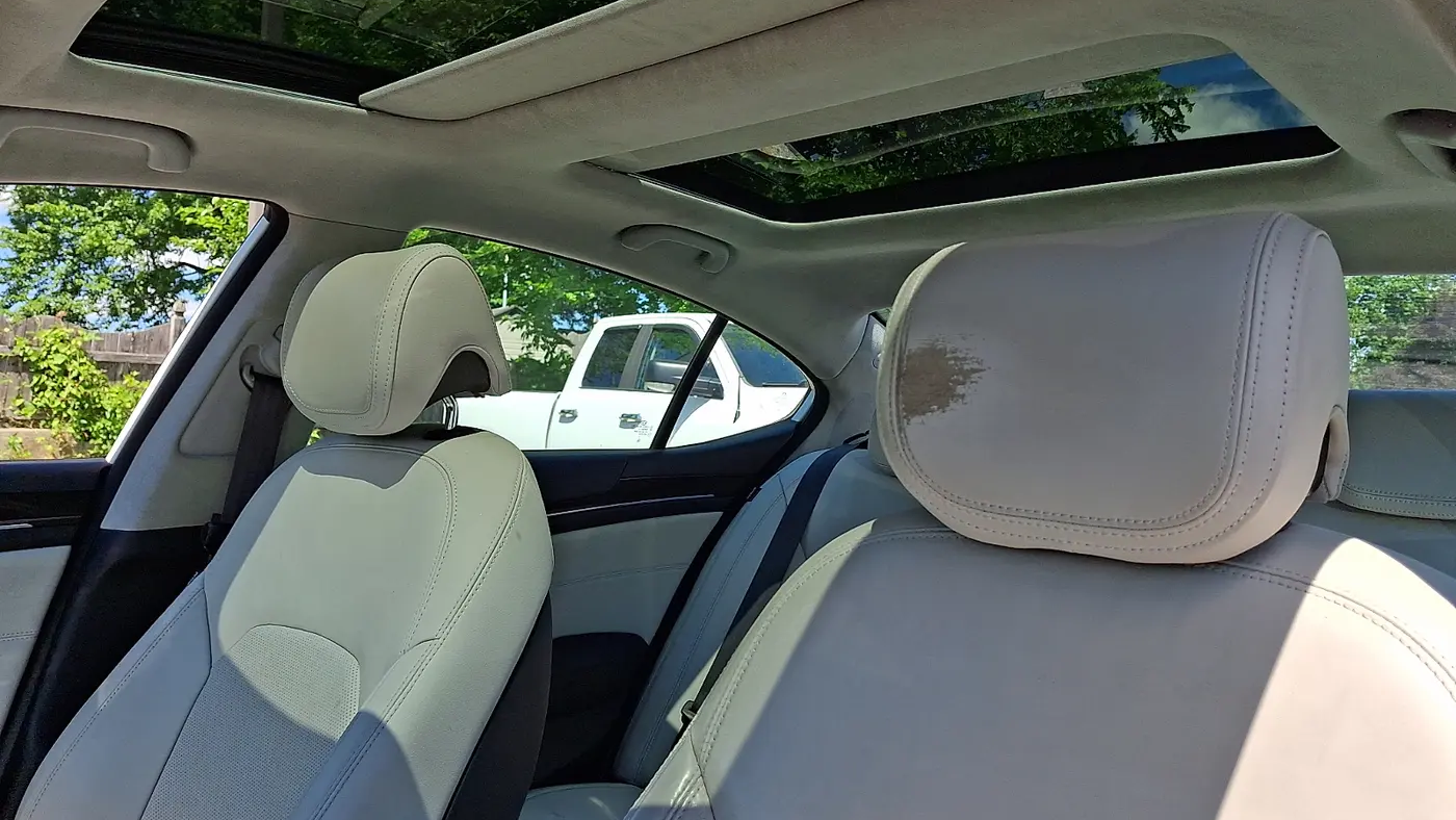 2016 Kia Cadenza Limited