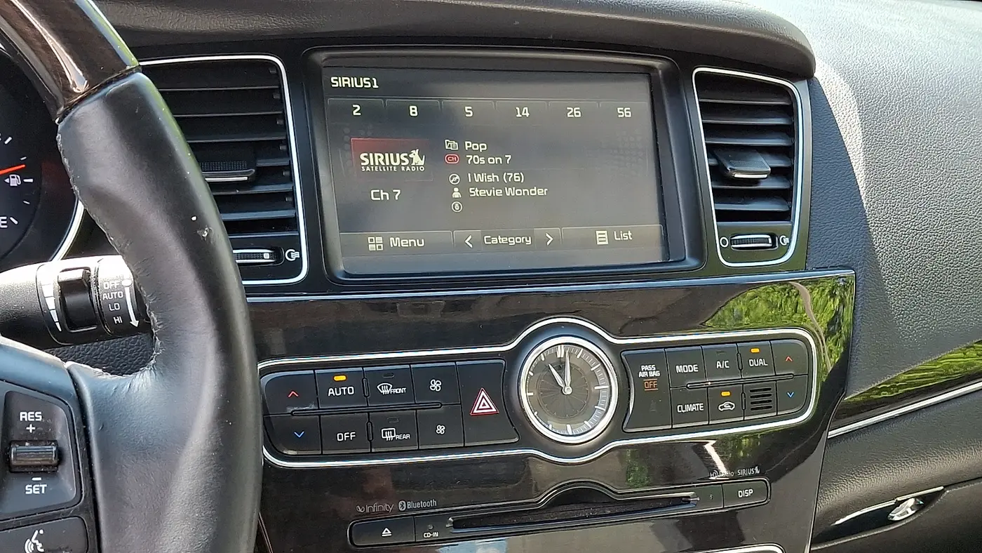 2016 Kia Cadenza Limited