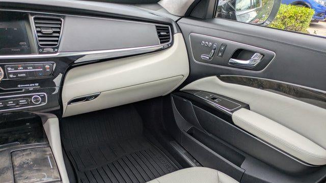 2015 Kia K900 Luxury
