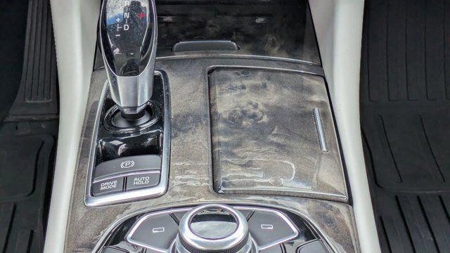 2015 Kia K900 Luxury