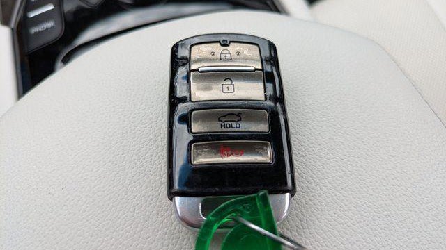 2015 Kia K900 Luxury