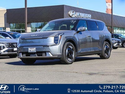 2024 Kia EV9 Light Long Range 4DR SUV
