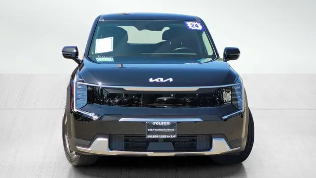 2024 Kia EV9 Light Long Range