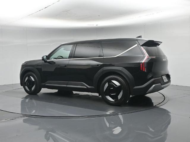 2024 Kia Ev9 - $35,185
