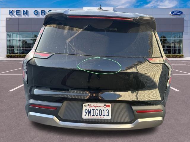 2024 Kia Ev9 - $35,185