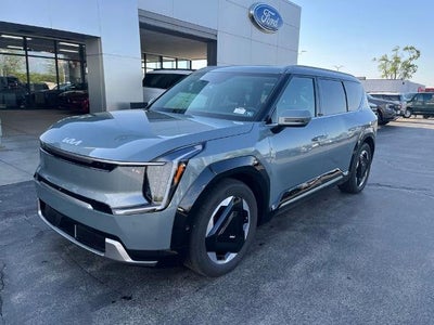 Photo of a 2024 Kia EV9 AWD Land 4DR SUV for sale