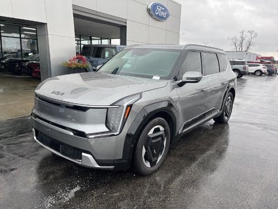 Photo of a 2024 Kia EV9 AWD Land 4DR SUV for sale