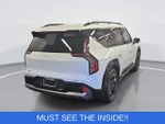 2024 EV9 Thumbnail 3