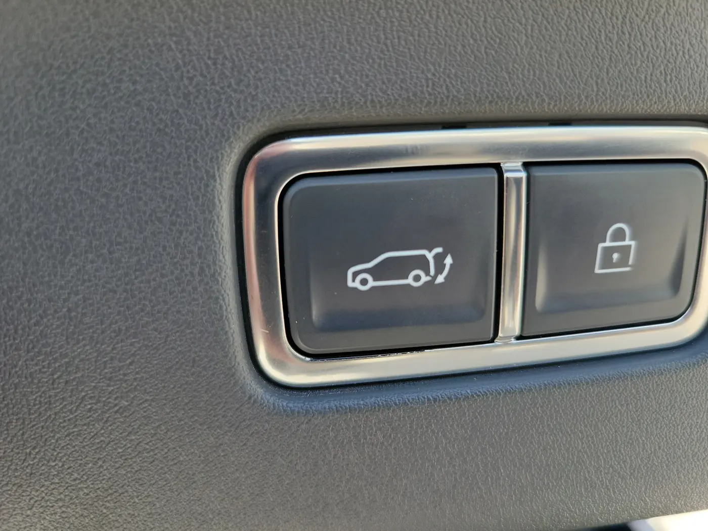 2024 Kia Ev9 - $37,880