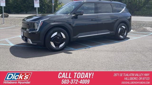 Preowned 2024 Kia EV9 Wind for Sale