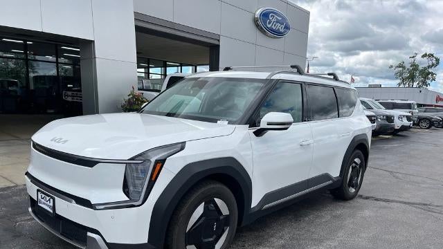 Preowned 2024 Kia EV9 Wind for Sale