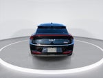 2023 EV6 Thumbnail 7