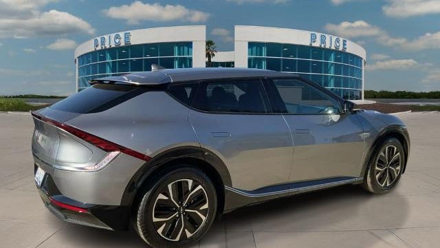 2023 Kia EV6 Wind