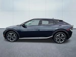 2023 EV6 Thumbnail 3