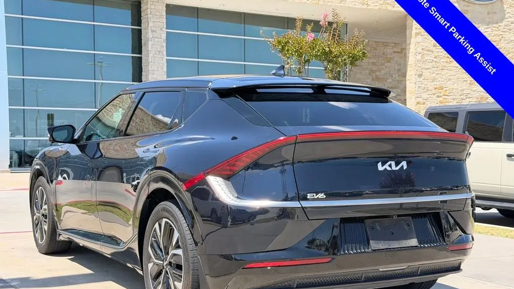 2022 Kia EV6 Wind