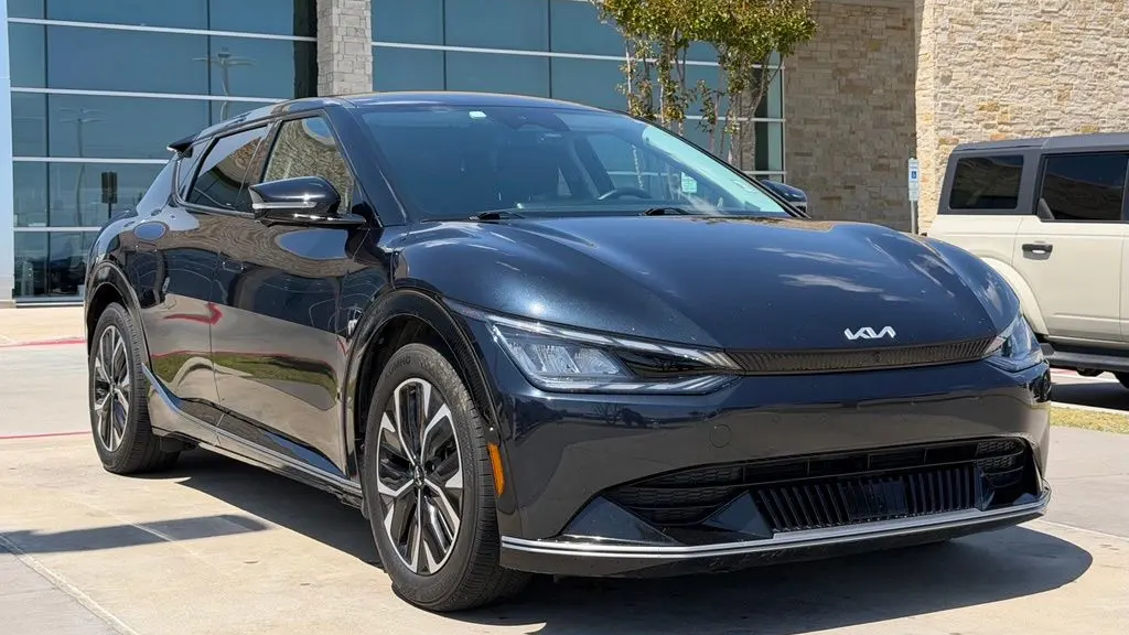 2022 Kia EV6 Wind