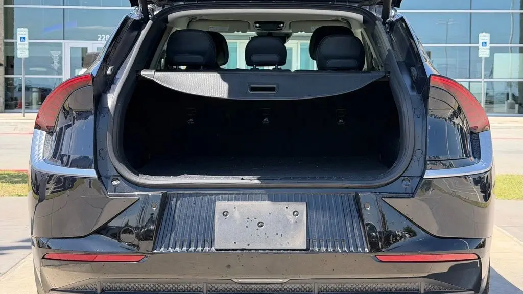 2022 Kia EV6 Wind