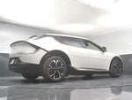 2024 EV6 Thumbnail 40