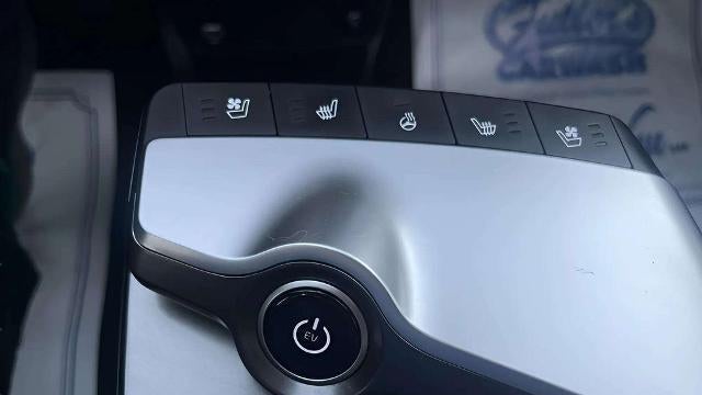 2023 Kia EV6 Wind