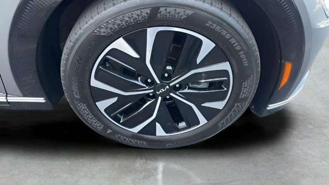 2023 Kia EV6 Wind