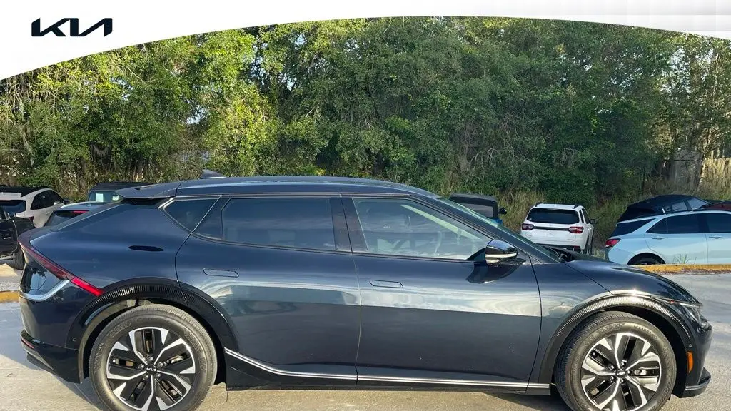 2024 Kia EV6 Wind