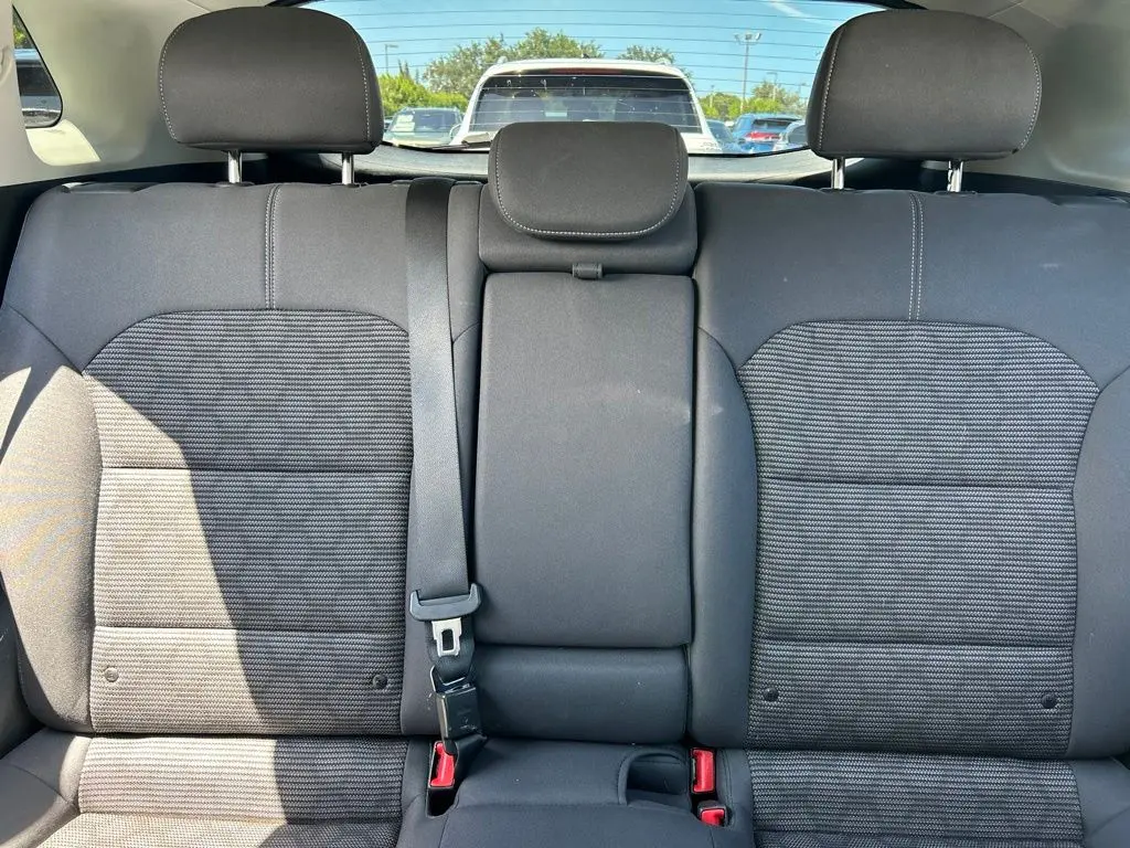2019 Kia Niro - $9,994