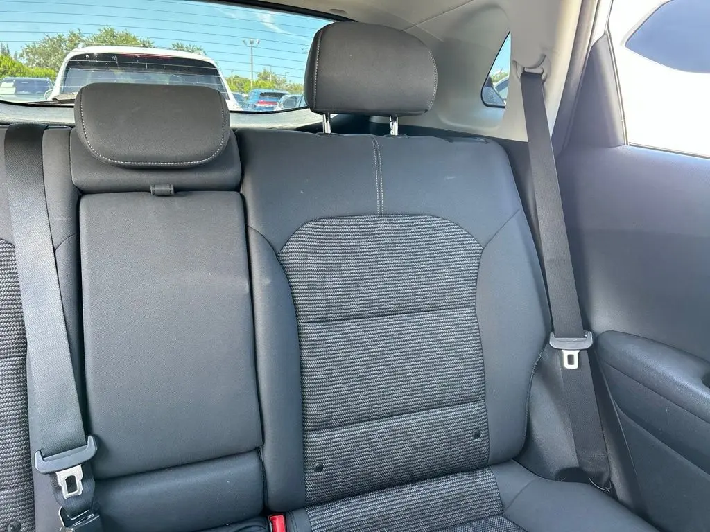 2019 Kia Niro - $9,994