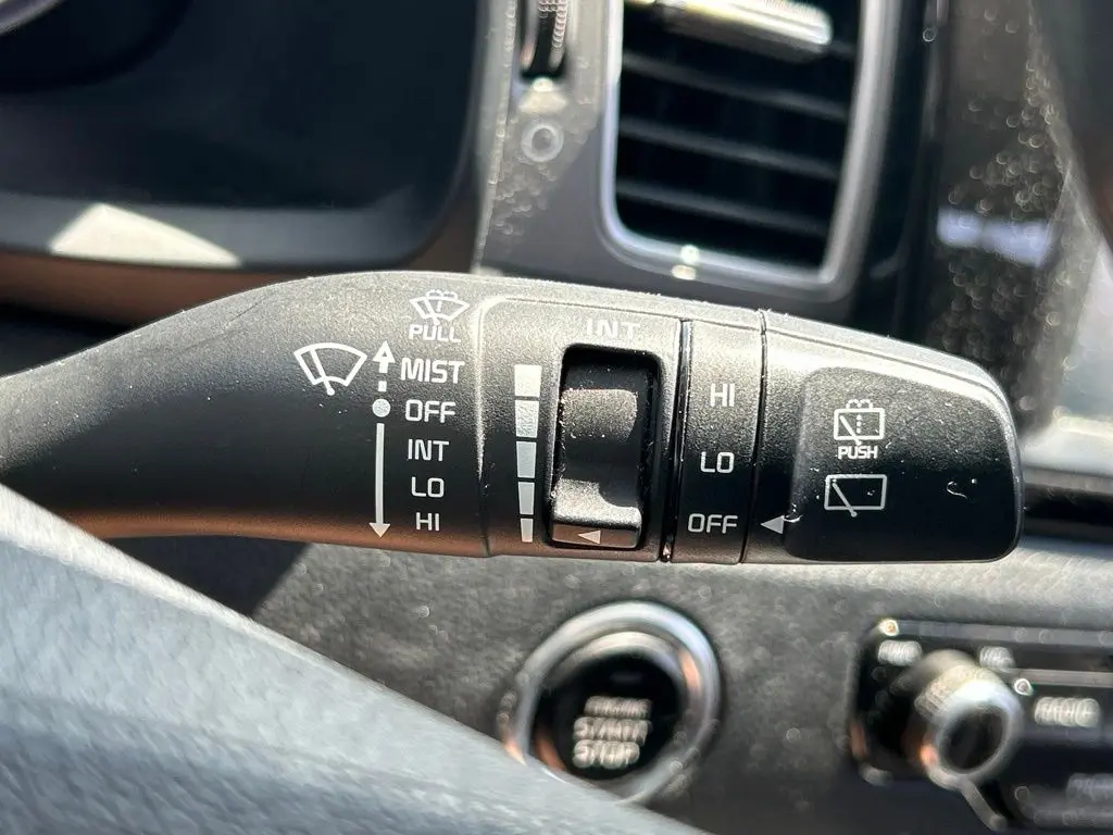 2019 Kia Niro - $9,994