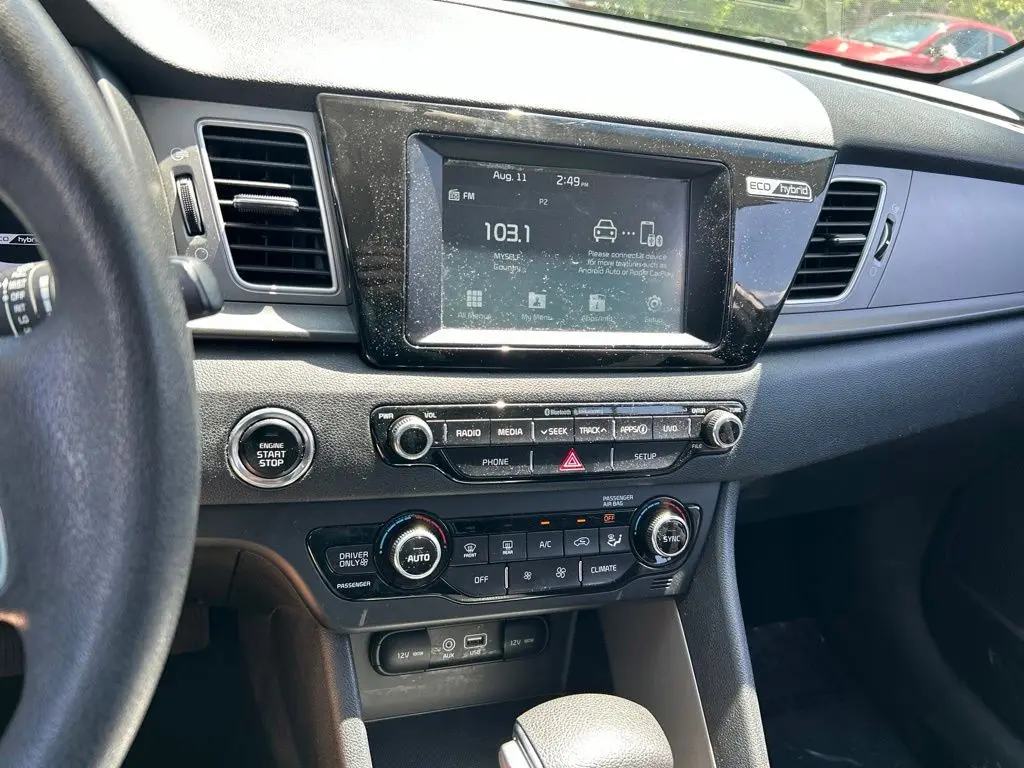 2019 Kia Niro - $9,994