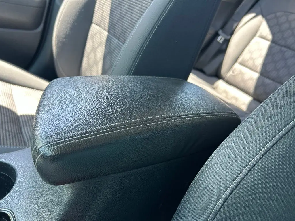 2019 Kia Niro - $9,994