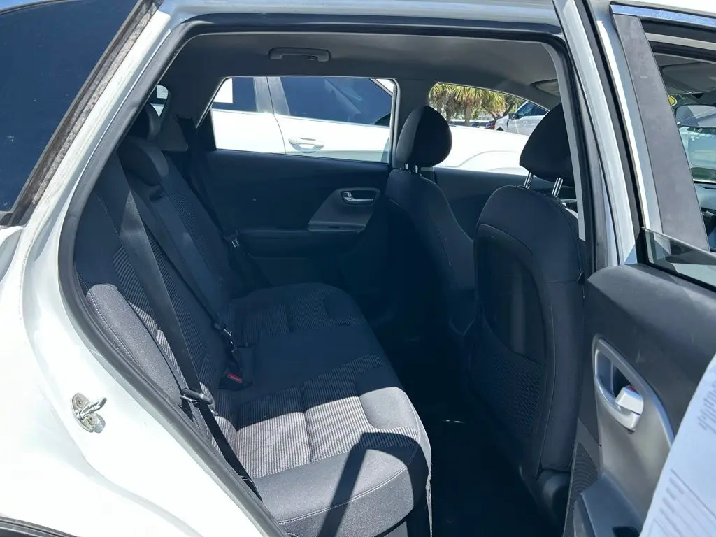 2019 Kia Niro - $9,994