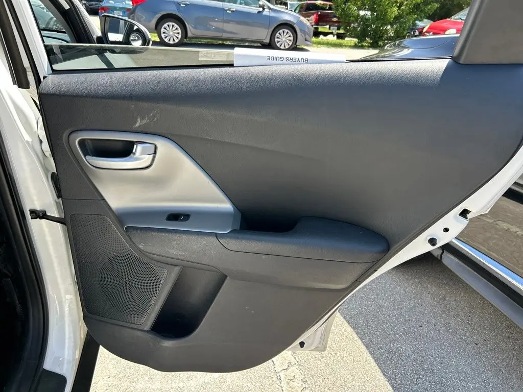 2019 Kia Niro - $9,994