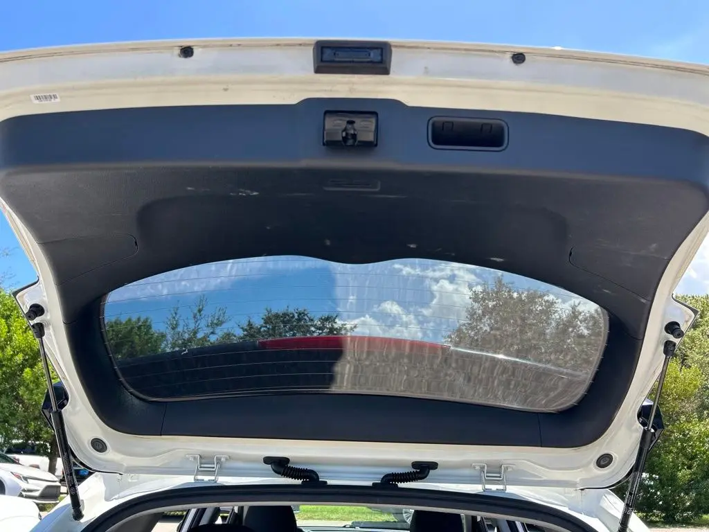 2019 Kia Niro - $9,994