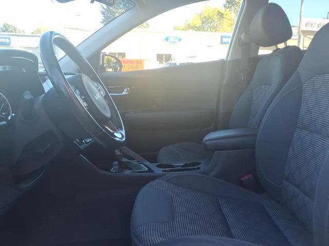 2022 Kia Niro - $19,995