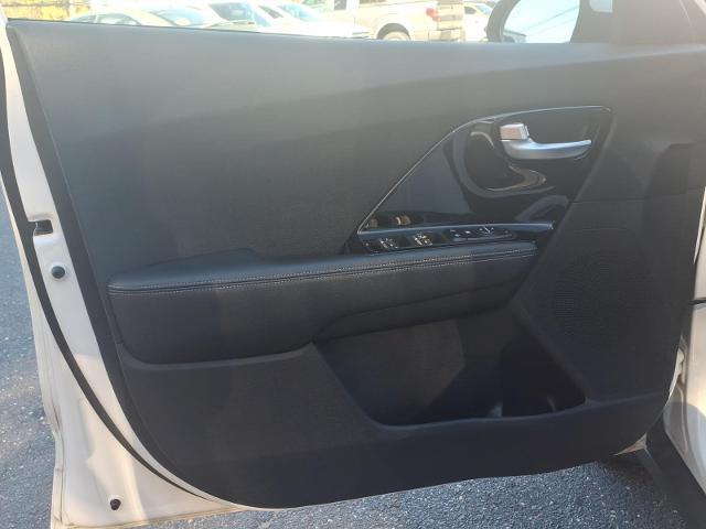 2022 Kia Niro - $19,995