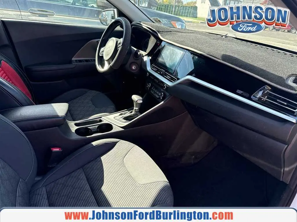 2022 Kia Niro - $19,800