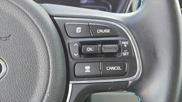 2020 Kia Niro Touring Special Edition