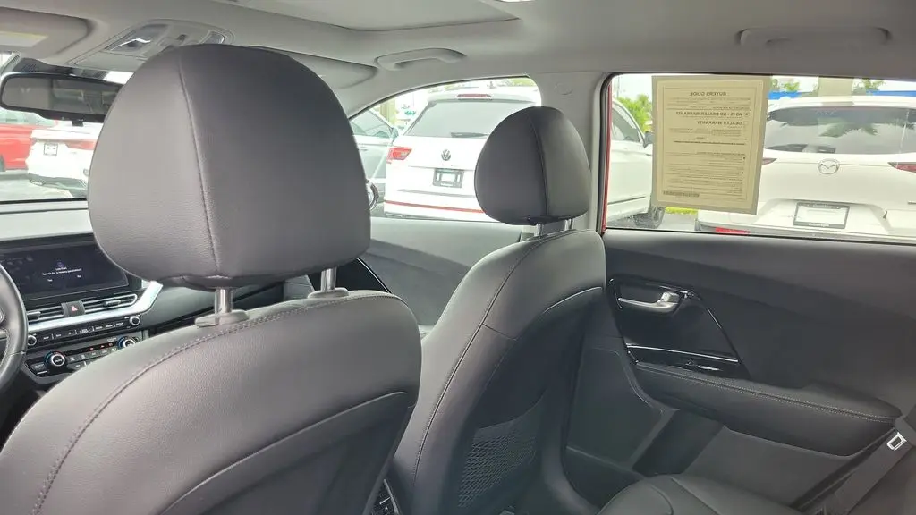 2022 Kia Niro Touring Special Edition