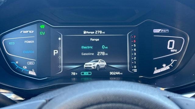2021 Kia Niro Plug-In Hybrid EX
