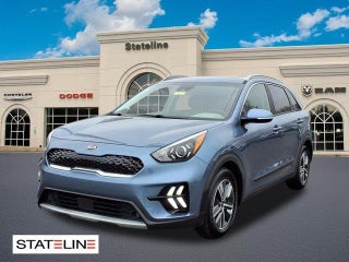 2021 Kia Niro with Horizon Blue Exterior