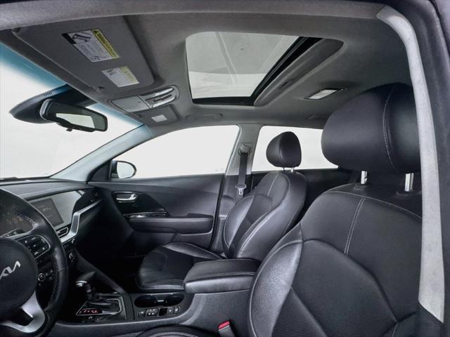 2022 Kia Niro - $21,699