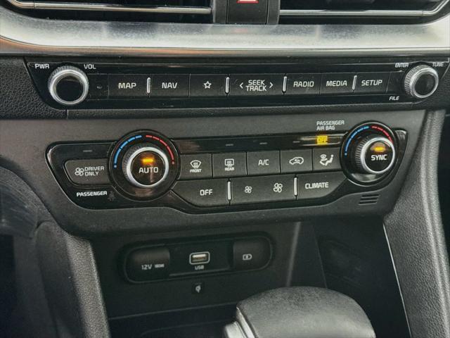 2022 Kia Niro - $21,699