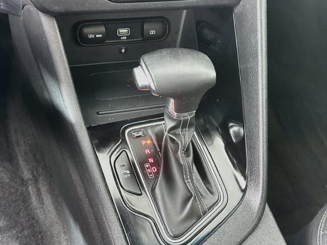 2022 Kia Niro - $21,699