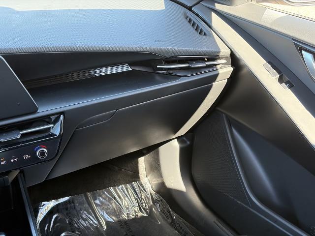 2023 Kia Niro - $17,845