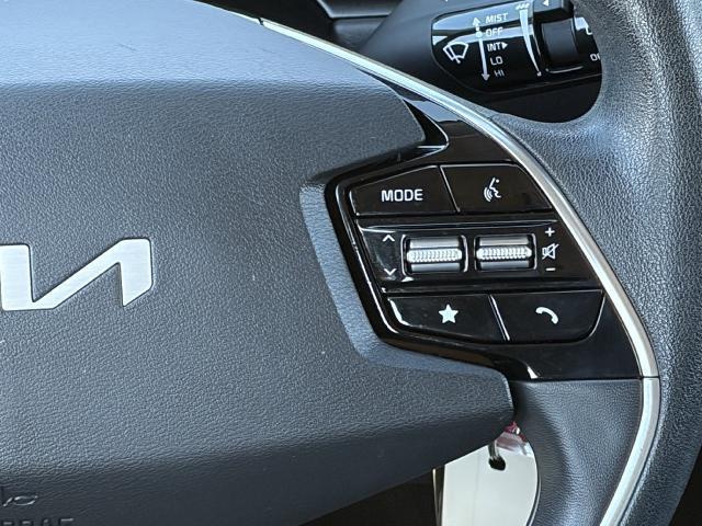 2023 Kia Niro - $17,845