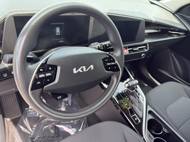 2025 Kia Niro - $24,000