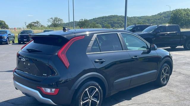 2024 Kia Niro LX