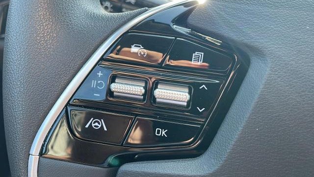2024 Kia Niro LX