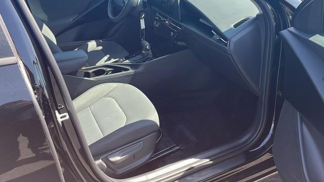 2024 Kia Niro LX